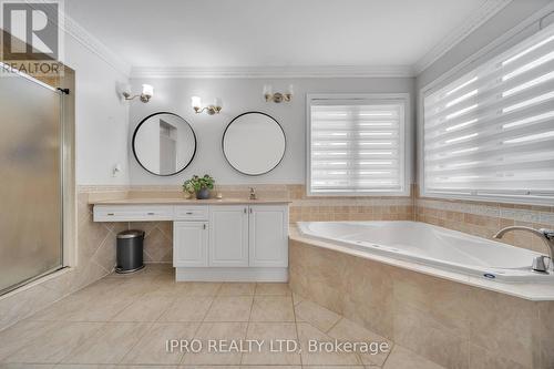 14 Honeybee Drive, Brampton, ON - Indoor Photo Showing Bathroom