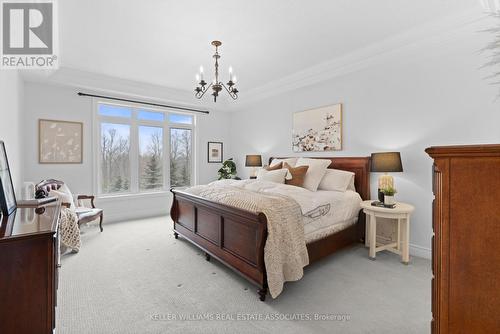 11300 Taylor Court, Milton, ON - Indoor Photo Showing Bedroom