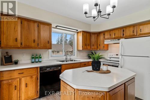 30 Ann Street N, Minto, ON - Indoor Photo Showing Kitchen With Double Sink
