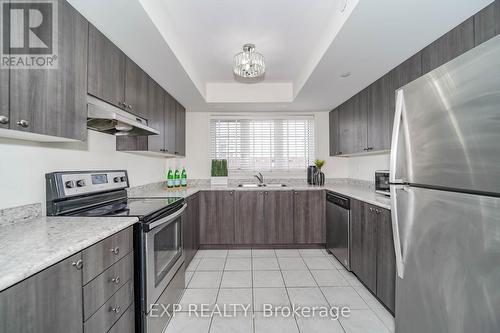 2560 Bromus Path, Oshawa, ON - Indoor Photo Showing Kitchen With Stainless Steel Kitchen With Double Sink With Upgraded Kitchen