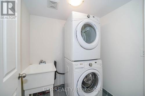 2560 Bromus Path, Oshawa, ON - Indoor Photo Showing Laundry Room