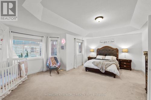 1033 Copperfield Drive, Oshawa, ON - Indoor Photo Showing Bedroom
