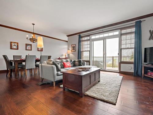 Salon - 10-166 Rue Du Mont-Plaisant, Mont-Tremblant, QC - Indoor Photo Showing Living Room