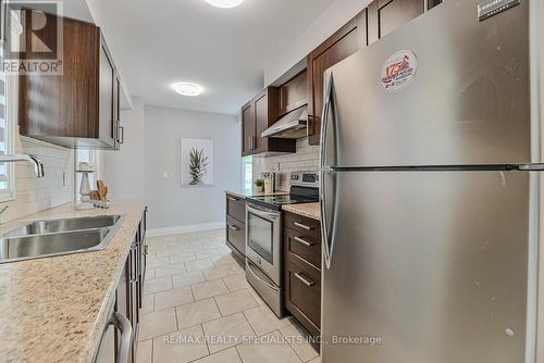 106 Cutters Crescent, Brampton, ON - Indoor Photo Showing Kitchen With Stainless Steel Kitchen With Double Sink