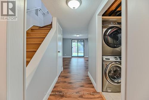 106 Cutters Crescent, Brampton, ON - Indoor Photo Showing Laundry Room