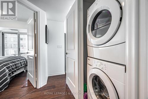 1202 - 65 East Liberty Street, Toronto, ON - Indoor Photo Showing Laundry Room