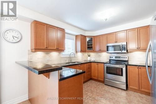2167 Coldwater Street, Burlington, ON - Indoor Photo Showing Kitchen With Stainless Steel Kitchen
