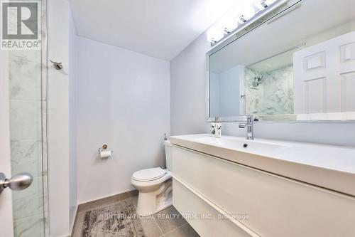 419 - 1001 Cedarglen Gate, Mississauga, ON - Indoor Photo Showing Bathroom