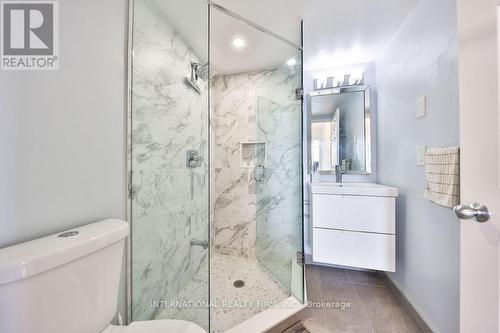 419 - 1001 Cedarglen Gate, Mississauga, ON - Indoor Photo Showing Bathroom