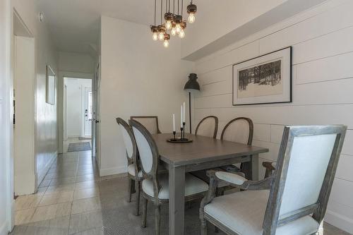 55 Balmoral Avenue N, Hamilton, ON - Indoor Photo Showing Dining Room