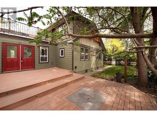730 Fuller Avenue, Kelowna, BC - Outdoor With Exterior