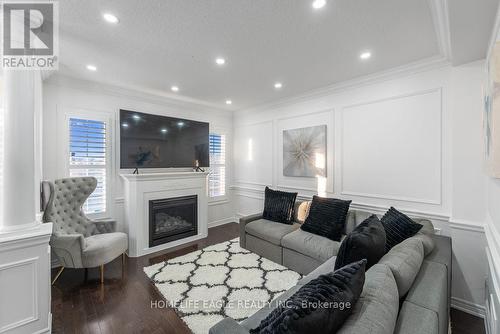 71 Betony Drive, Richmond Hill, ON - Indoor Photo Showing Living Room With Fireplace
