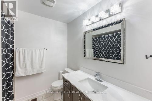 71 Betony Drive, Richmond Hill, ON - Indoor Photo Showing Bathroom
