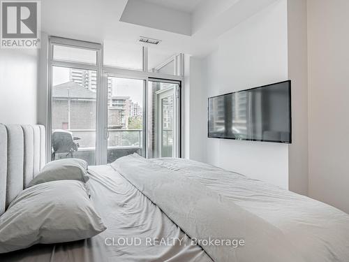322 - 65 East Liberty Street, Toronto, ON - Indoor Photo Showing Bedroom
