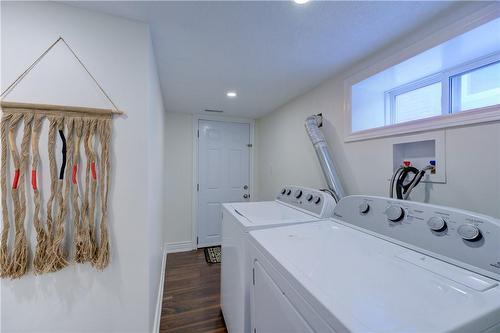 248 Murray Street, Brantford, ON - Indoor Photo Showing Laundry Room