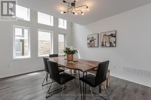12 Strathroy Crescent, Hamilton, ON - Indoor Photo Showing Dining Room