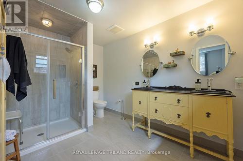 616 Grenfell Drive, London, ON - Indoor Photo Showing Bathroom