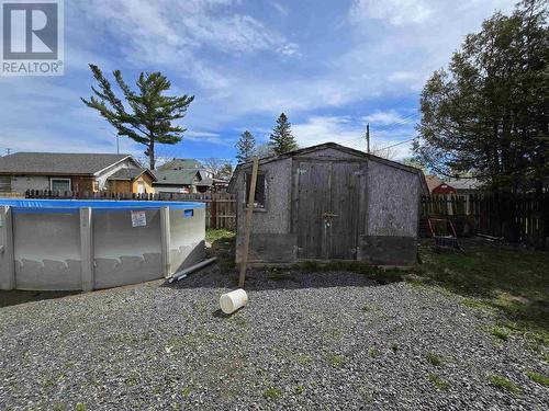 1241 Wellington St E, Sault Ste Marie, ON - Outdoor With Above Ground Pool