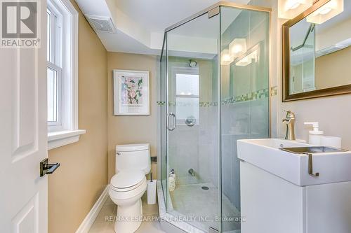193 Appleby Line, Burlington, ON - Indoor Photo Showing Bathroom
