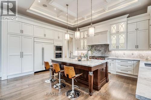 18 Citation Drive, Toronto, ON - Indoor Photo Showing Kitchen With Upgraded Kitchen