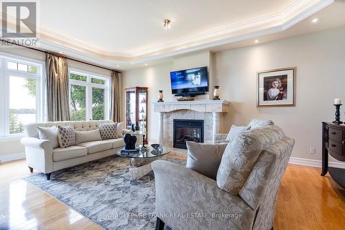 24 Gilson Point Place, Kawartha Lakes, ON - Indoor Photo Showing Living Room With Fireplace