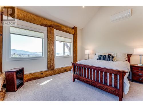 7410 Mclennan Road, Vernon, BC - Indoor Photo Showing Bedroom