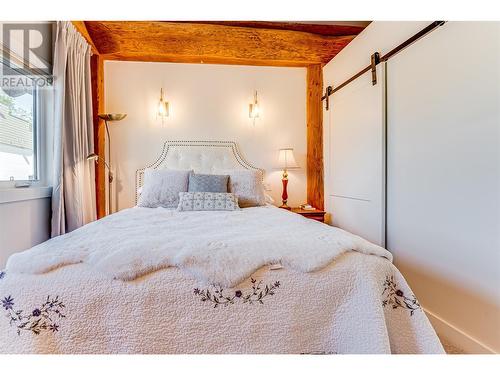 7410 Mclennan Road, Vernon, BC - Indoor Photo Showing Bedroom