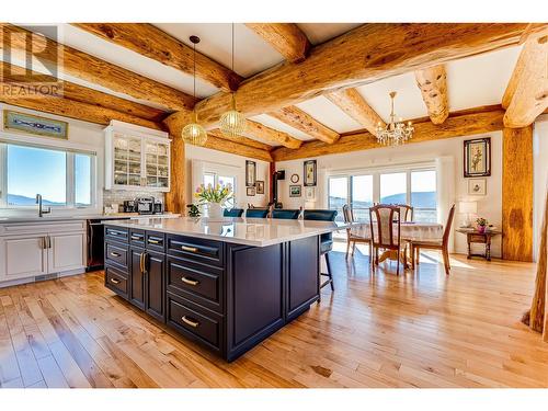 7410 Mclennan Road, Vernon, BC - Indoor Photo Showing Kitchen