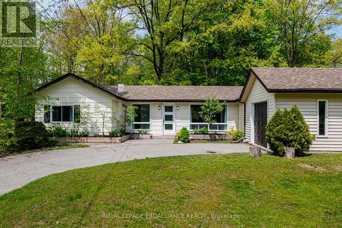 68 Twelve O'Clock Point Road, Quinte West, ON - Outdoor