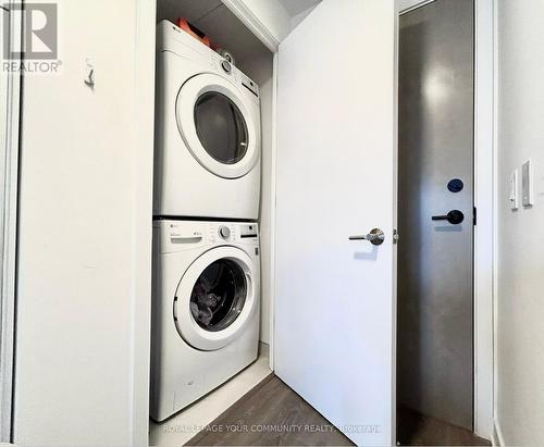 2606 - 130 River Street, Toronto, ON - Indoor Photo Showing Laundry Room