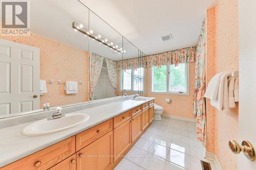 3952 Rolling Valley Drive, Mississauga, ON - Indoor Photo Showing Bathroom