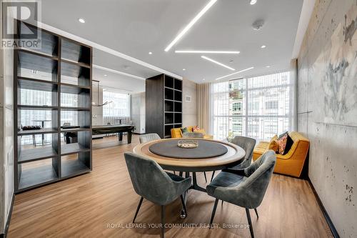 314 - 251 Manitoba Street, Toronto, ON - Indoor Photo Showing Dining Room