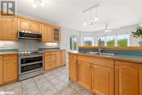 1050 County Rd 23, Prince Edward County, ON - Indoor Photo Showing Kitchen With Double Sink