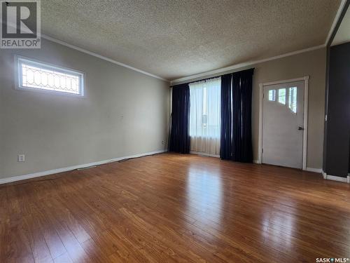 668 3Rd Avenue W, Melville, SK - Indoor Photo Showing Other Room