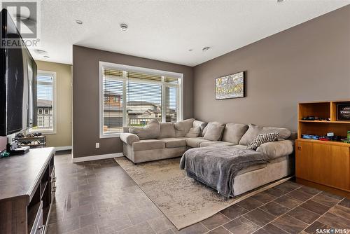 4145 Green Olive Way E, Regina, SK - Indoor Photo Showing Living Room
