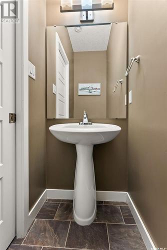 4145 Green Olive Way E, Regina, SK - Indoor Photo Showing Bathroom