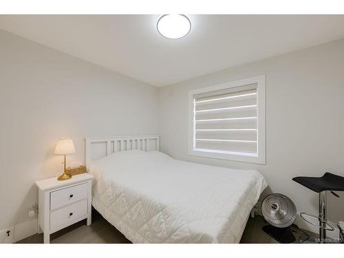 1813 Feltham Rd, Saanich, BC - Indoor Photo Showing Bedroom