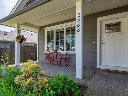 2588 Steele Cres, Courtenay, BC - Outdoor With Deck Patio Veranda