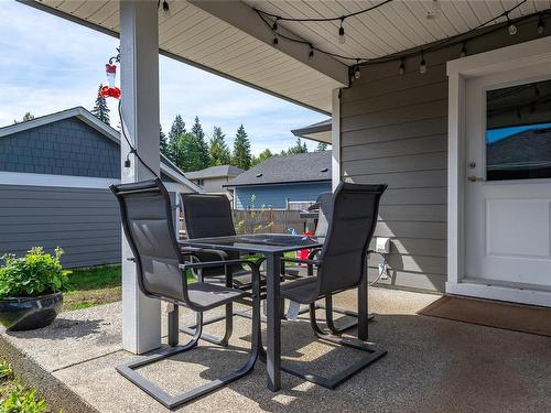 2588 Steele Cres, Courtenay, BC - Outdoor With Deck Patio Veranda With Exterior
