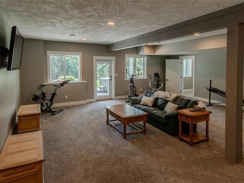 489 Mountain View Dr, Lake Cowichan, BC - Indoor