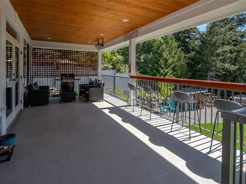 489 Mountain View Dr, Lake Cowichan, BC - Outdoor With Deck Patio Veranda With Exterior