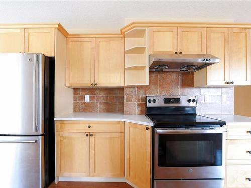 4269 Gulfview Dr, Nanaimo, BC - Indoor Photo Showing Kitchen