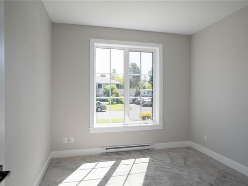 9344 Maryland Dr, Sidney, BC - Indoor Photo Showing Other Room