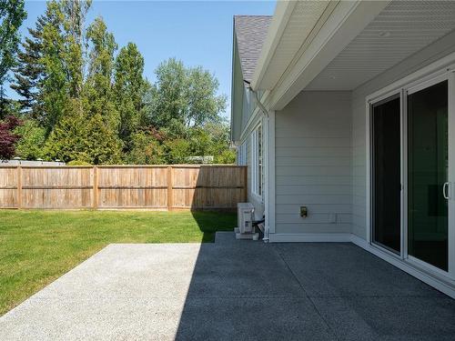 9344 Maryland Dr, Sidney, BC - Outdoor With Exterior