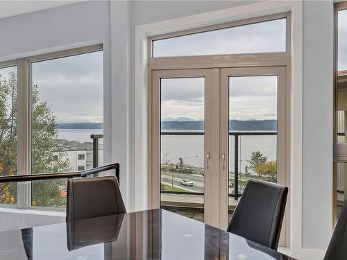 405-1392 Island Hwy South, Campbell River, BC - Indoor With Body Of Water