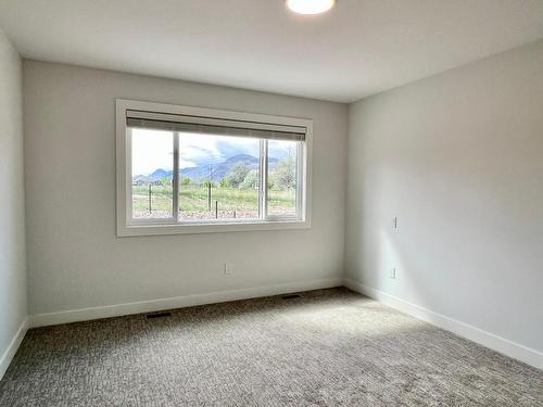 175-8800 Dallas Drive, Kamloops, BC - Indoor Photo Showing Other Room
