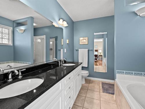 3639 Overlander Drive, Kamloops, BC - Indoor Photo Showing Bathroom