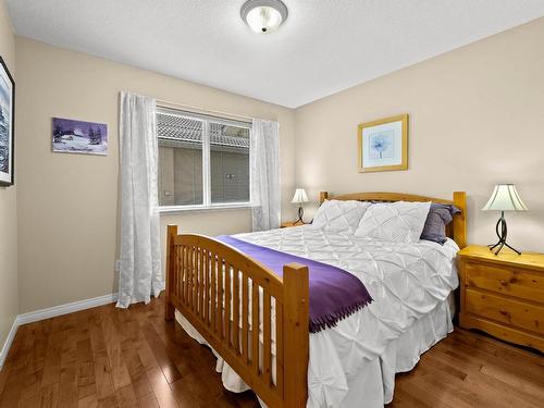 3639 Overlander Drive, Kamloops, BC - Indoor Photo Showing Bedroom