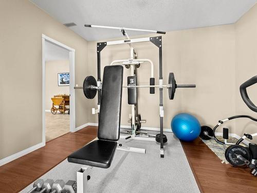 3639 Overlander Drive, Kamloops, BC - Indoor Photo Showing Gym Room
