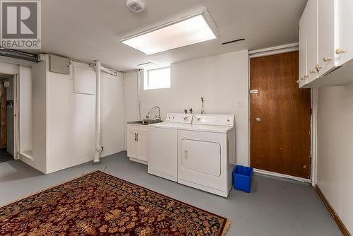 1321 Kellogg Avenue, Prince George, BC - Indoor Photo Showing Laundry Room